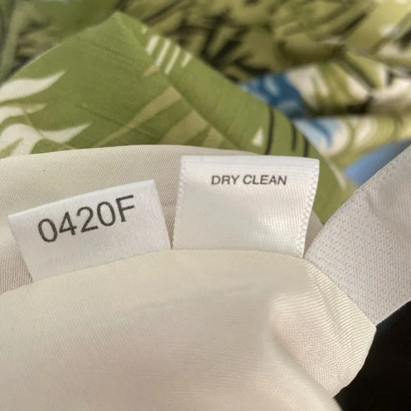 Ann Taylor Silk Floral Midi Dress NWOT Size 2 Petite - Picture 11 of 16